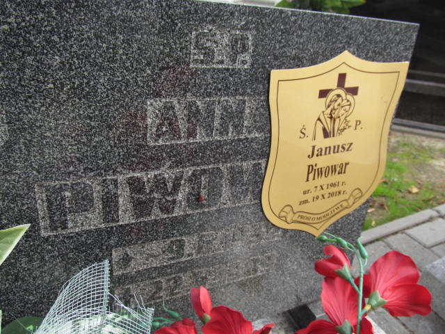 Anna Piwowar 1932 Mikołów Paniowy - Grobonet - Wyszukiwarka osób pochowanych