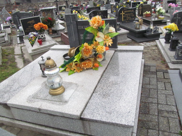 Grób Gertruda Kurpas 